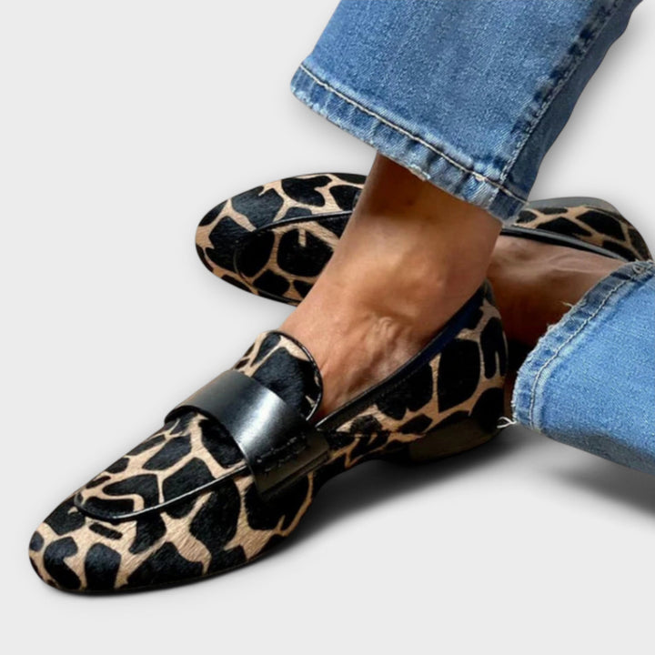 Paula - Terävätyylinen Loafer