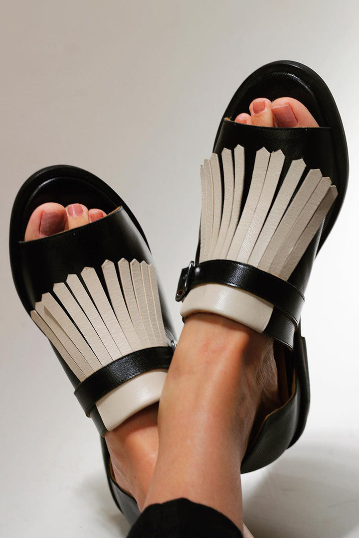Britta™ - Frans Slip-on Sandalet