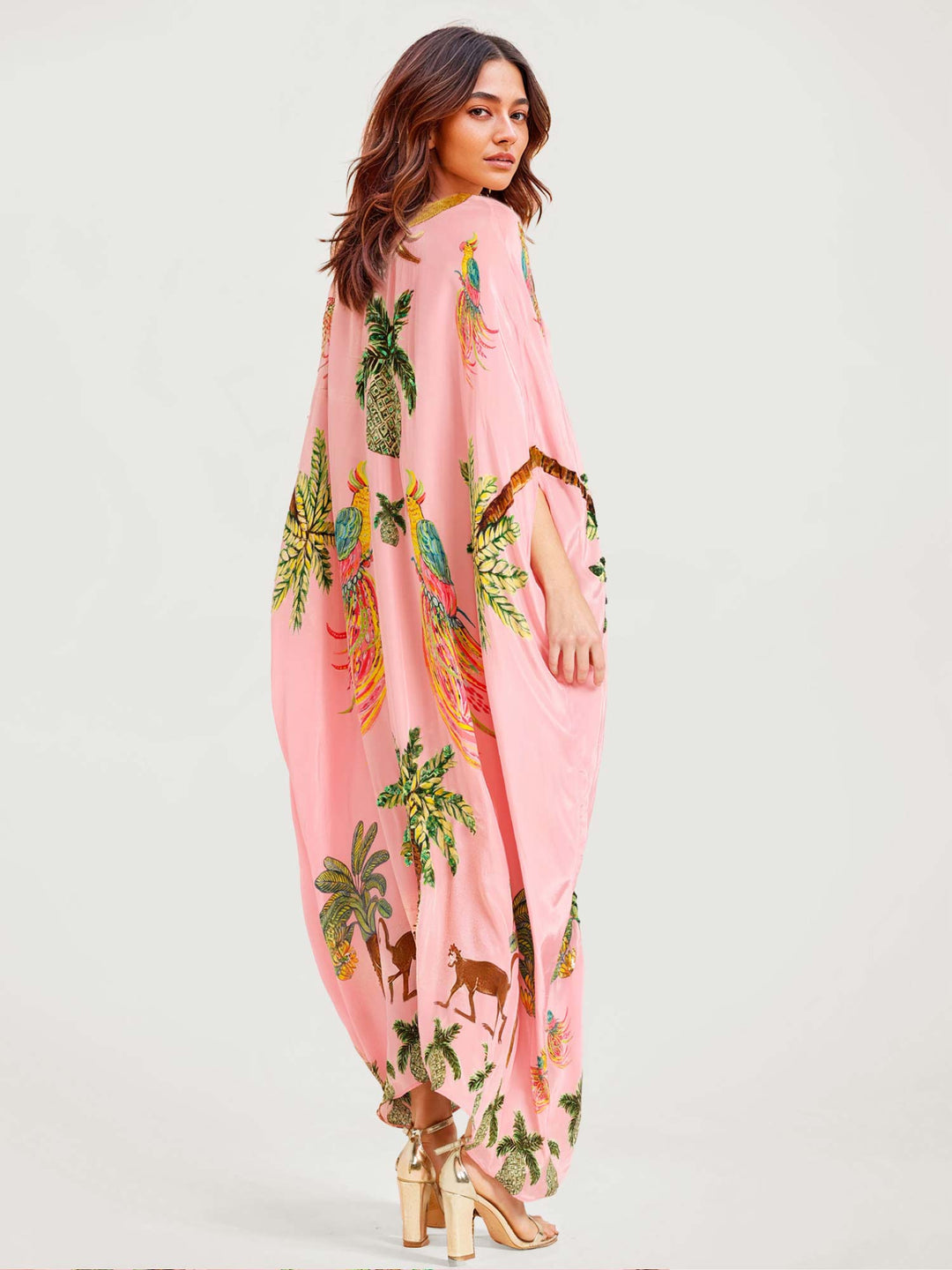 Alessandra - Pitkä Kuvioitu Mekko